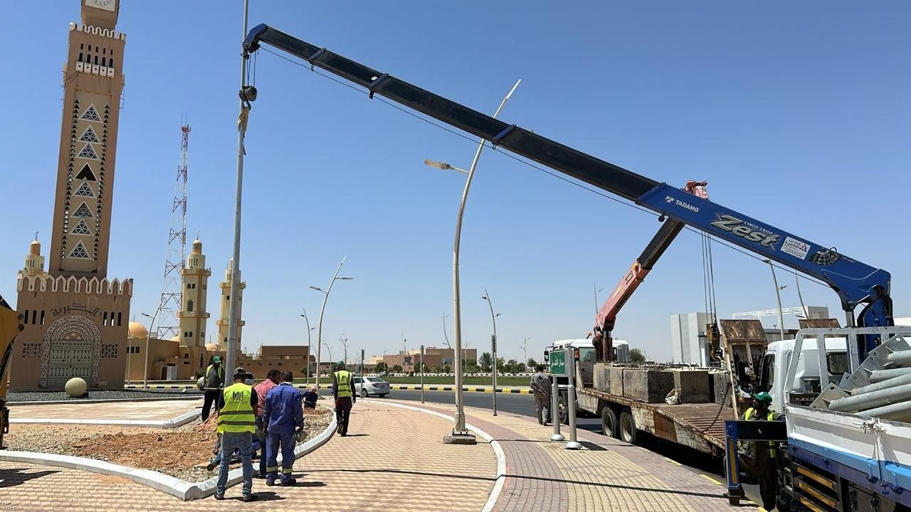 صيانة انارة طرق واحياء البكيرية - صورة 4