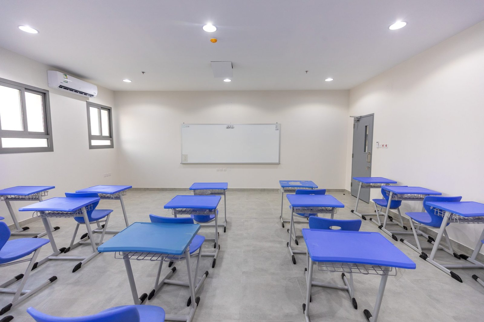 مجمع مدارس عبدالمحسن العثيم - صورة 13